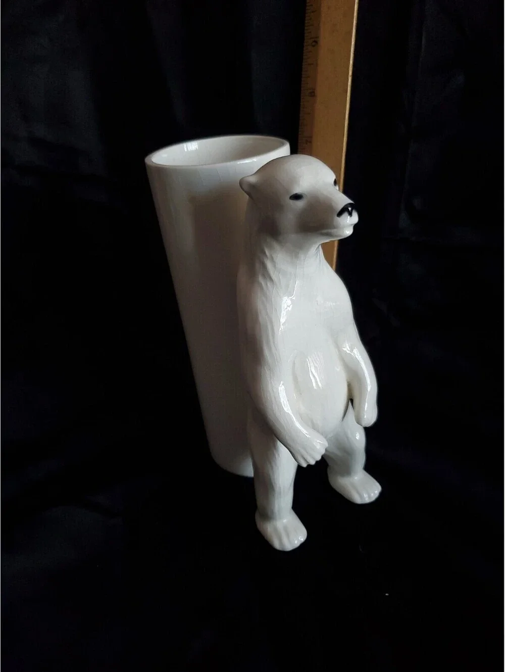 Vtg John Todd Polar Bear Vase